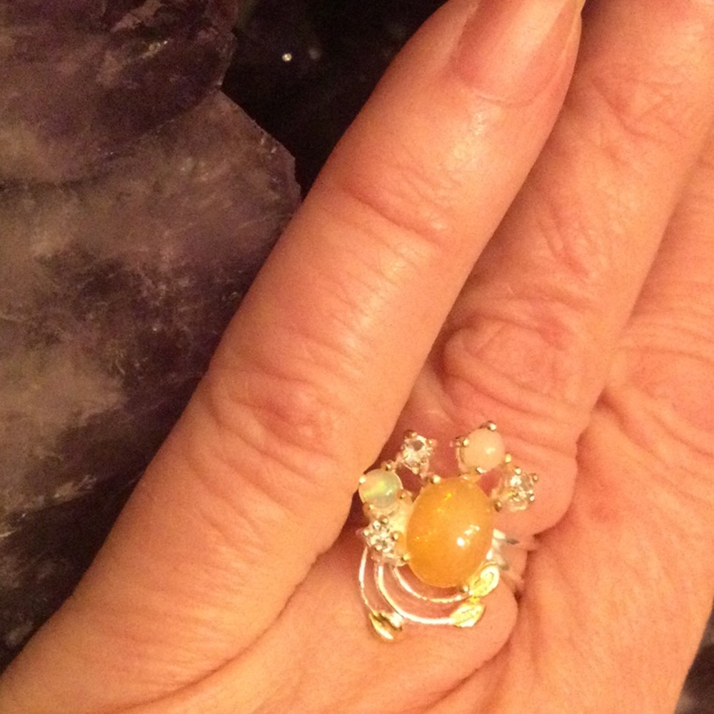 SPECIAL BUY GENUINE OPAL RING 10mm by 8mm Ring - Picture 9 of 12